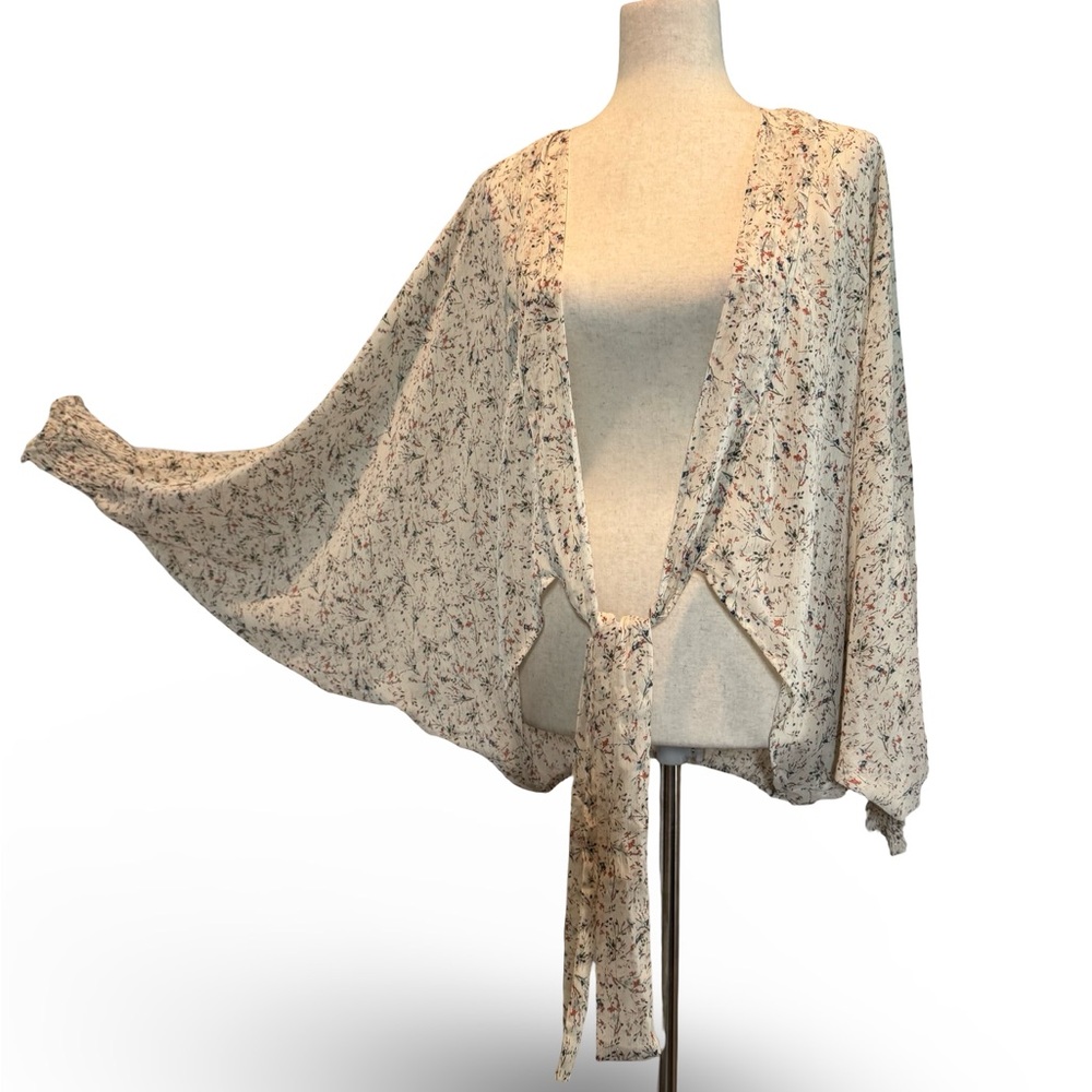 Doe & Rae Sheer Cream Floral Tie-Front Modern Kimono Women’s SZ S
